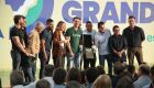 Vereadores de CG prestigiam abertura da 86ª Expogrande 2026 e homenageiam senador Flávio Bolsonaro