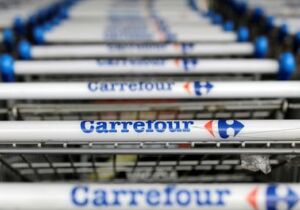 CEO do Carrefour se retrata e pede desculpas ao Brasil