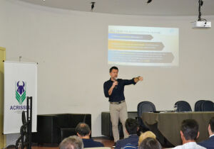 Leonardo Loubet aborda agronegócio e os impactos da reforma tributária no setor