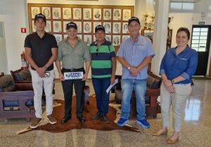 Expogrande: Acrissul recebe comitiva argentina e reforça integração agropecuária internacional