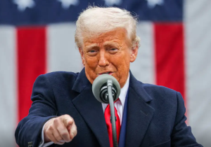 Nova tarifa de Trump sobre importações entra em vigor, mas com alíquota de 10%