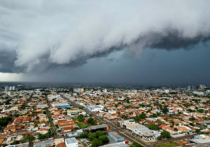 Ciclone extratropical avança e coloca MS em alerta para temporais, granizo e ventos 