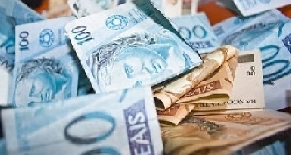 Contratação na safra 2010/11 supera expectativa do governo