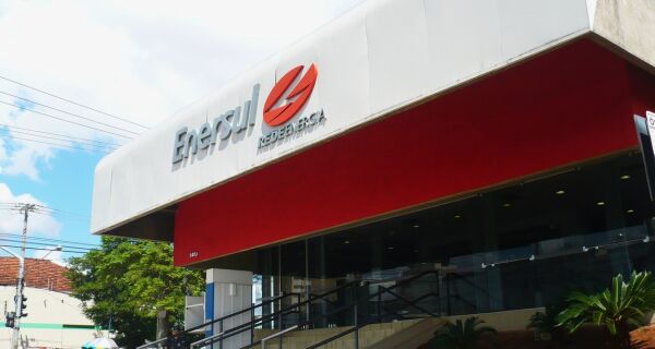 Enersul pede à Agência Nacional reajuste da tarifa de energia elétrica