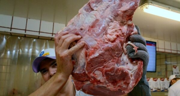 Com baixo consumo, preço da carne bovina cai 7% em Campo Grande