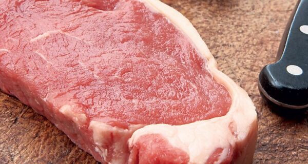 Exportação de carne bovina avança em fevereiro; recuam as de frango e suína