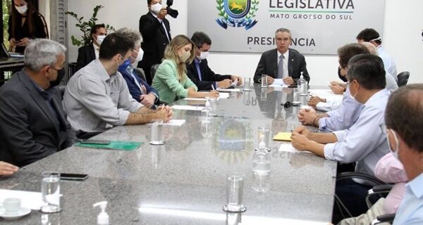 Governo, deputados e setor produtivo debatem medidas para impulsionar desenvolvimento