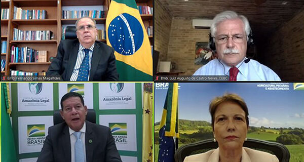 Sustentabilidade e tecnologia devem ser as bases para relação entre Brasil e China, diz ministra