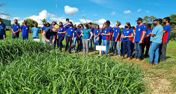 Escola agrícola de Campo Grande recebe unidade demonstrativa da Embrapa