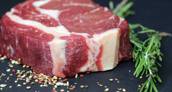 Faturamento com exportações de carne bovina cresce quase 60% em 2022