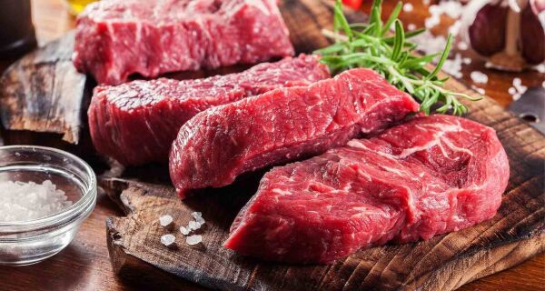 Brasil deve consumir mais carne bovina em 2023, avalia Rabobank