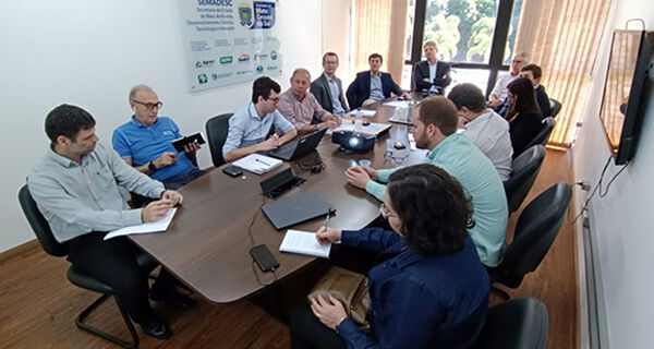 Governança do projeto de celulose da Arauco é debatida em reunião na Semadesc