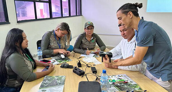 Drones no monitoramento ambiental é tema de curso na Embrapa