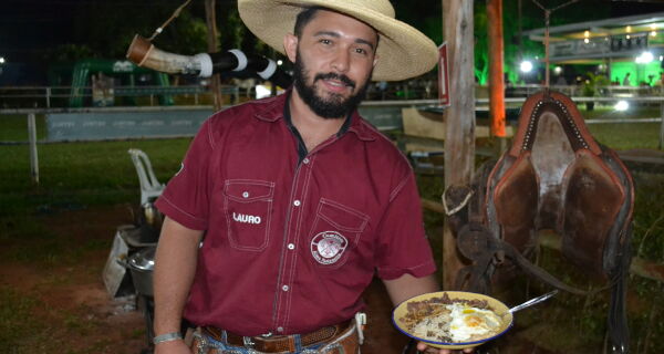 Sabor da comida pantaneira é destaque da Expogrande 2024