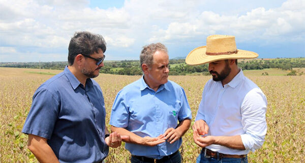 Projeto entre Embrapa e Sicoob promove reconversão produtiva de propriedades rurais