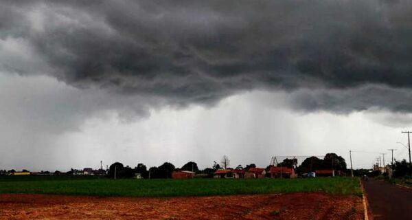 Chegada de nova frente fria deve interromper estiagem e derrubar temperaturas em MS