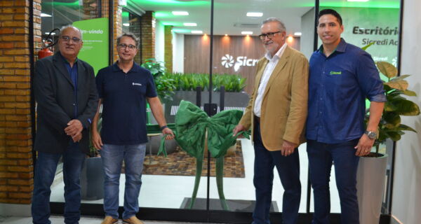 Sicredi e Acrissul inauguram Escritório Agro no Parque de Exposições para fortalecer o produtor