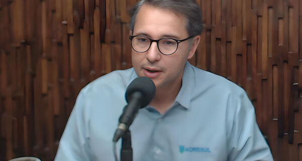 Presidente da Acrissul reage à taxação dos EUA e denuncia queda artificial na arroba