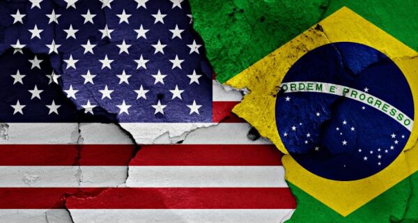 Trump dá sinais de que pode renegociar o tarifaço; ouça o comentário