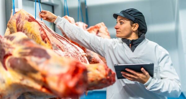 Tarifas: impacto para a carne bovina brasileira deve ser limitado e não deve impulsionar exportações