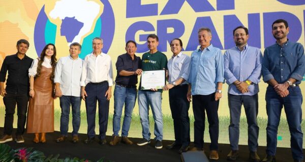 Deputados participam de abertura da Expogrande e inauguram estande da ALEMS

