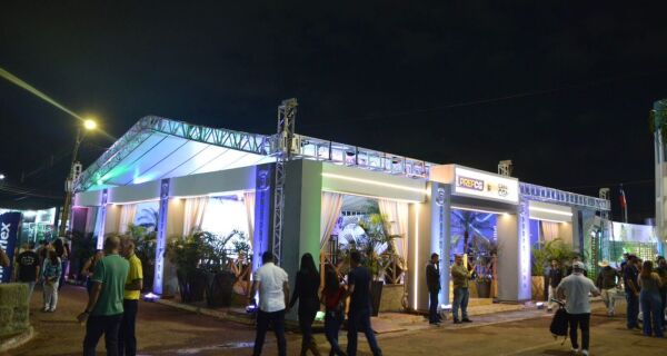 Estande da PrefCG na Expogrande recebe programação cultural hoje