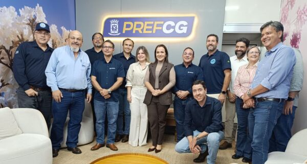 Cadeia do leite debate na Expogrande regras de novo programa na Capital