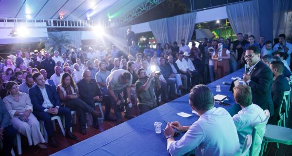 Vereadores homenageiam destaques do agronegócio, em solenidade na Expogrande