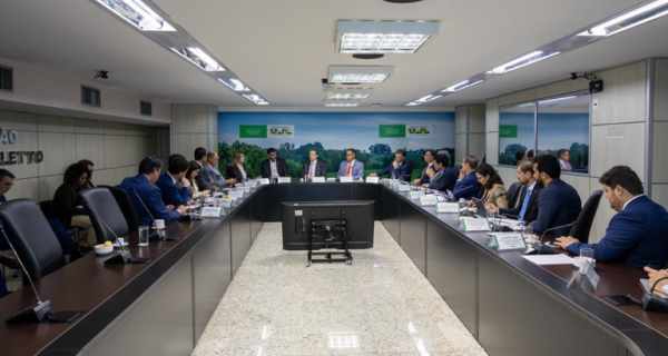Ministro André de Paula recebe diretoria da FPA para discutir pautas estratégicas do agro brasileiro