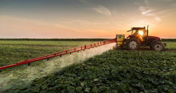 Senado debate regulamentação da Lei dos Defensivos Agrícolas e cobra segurança jurídica