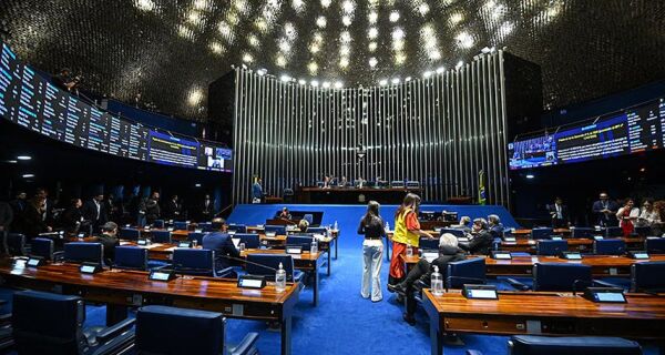 Plenário analisa programa de incentivo à produção de fertilizantes nesta terça